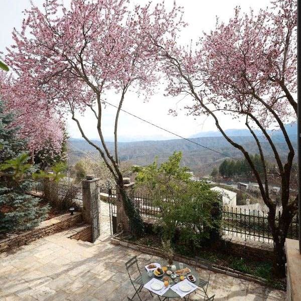 common spaces - κοινόχρηστοι χώροι